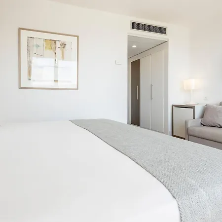 Ilunion Hotel 4*