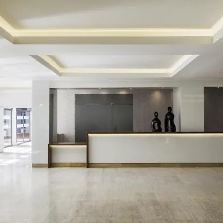 Ilunion Hotel 4*
